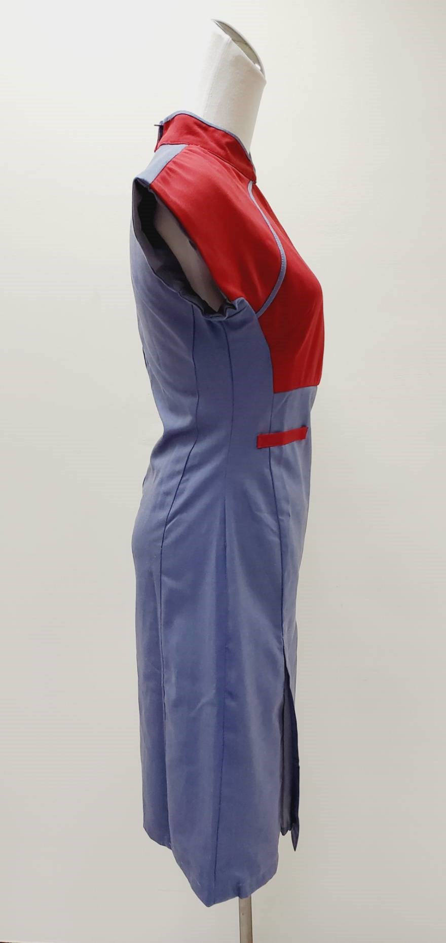 紅灰華航制服