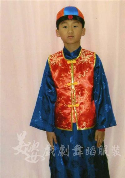 寶藍色長袍